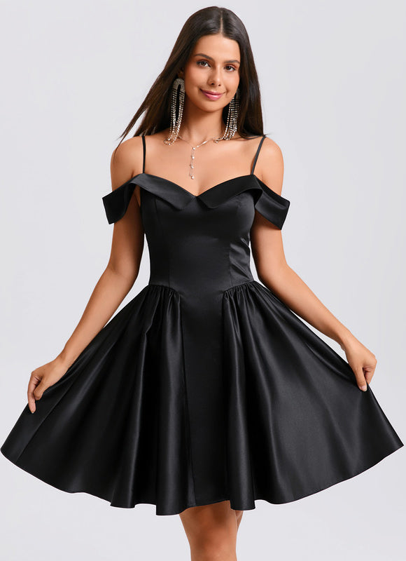 Robe Courte Satin Noire
