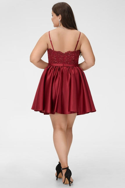 Robe Courte De Bal Satinée Bordeaux - gallery 8
