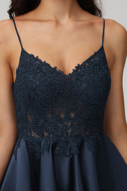 Robe Courte Élégance Nocturne - gallery 3