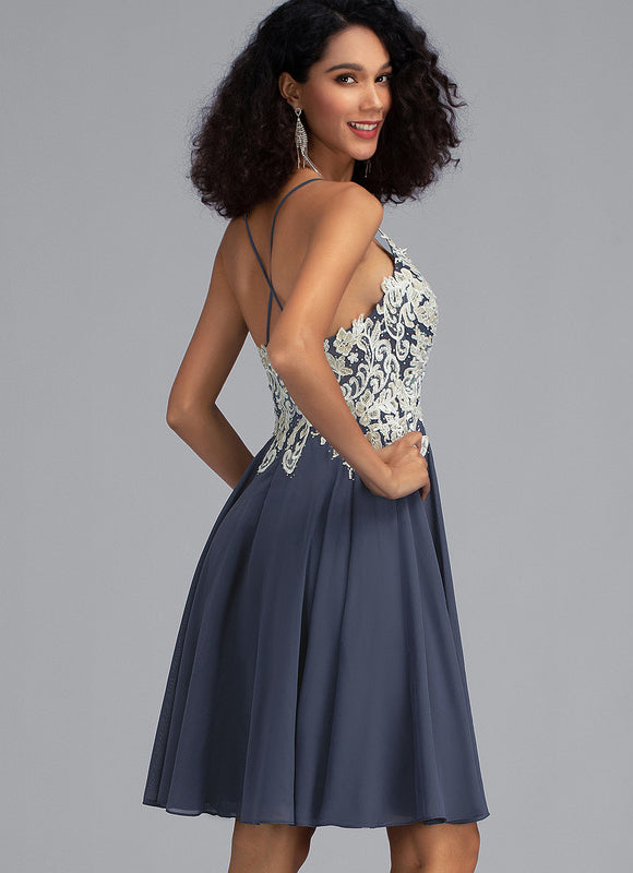 Robe Courte Évasée Brodée - gallery 3