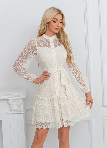 Robe Courte Dentelle Élégante