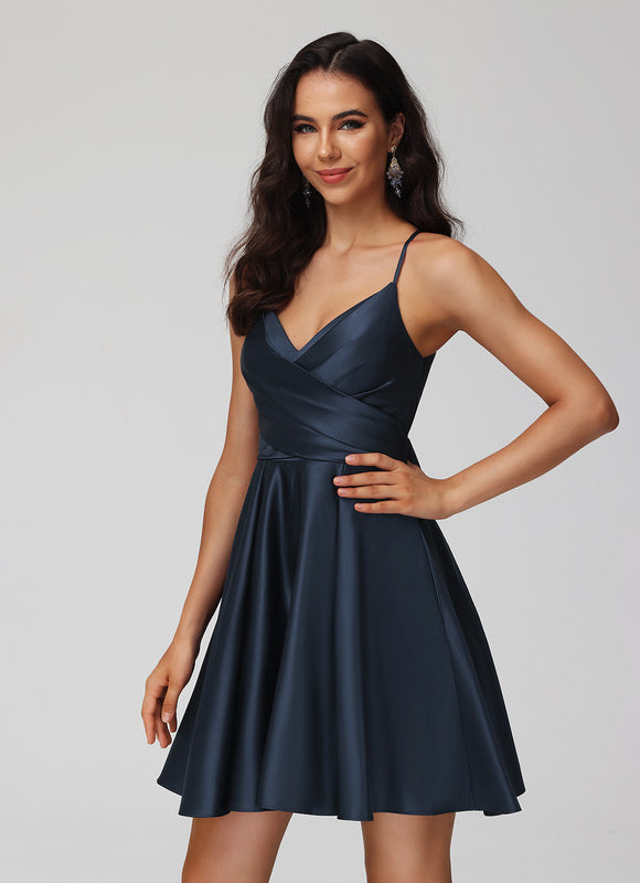 Robe Courte Satinée À Volants - gallery 2