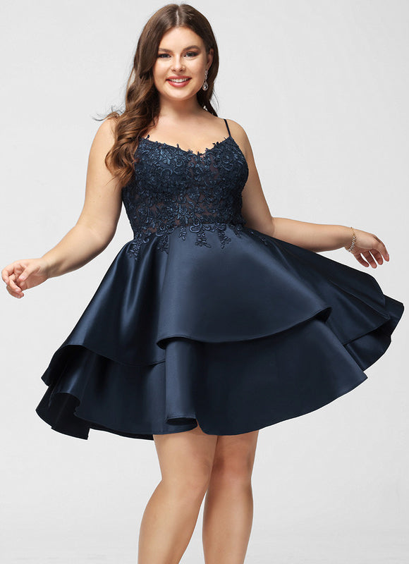 Robe Courte Élégance Nocturne - gallery 7