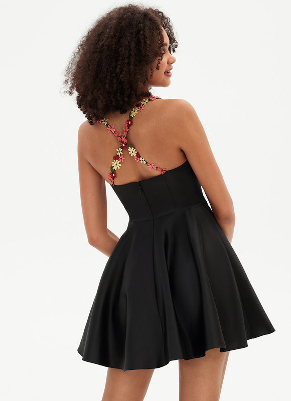 Robe Courte Satin Brodée - gallery 7