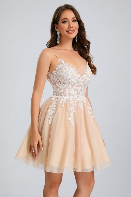 Robe Courte Rose Brodée - gallery 2