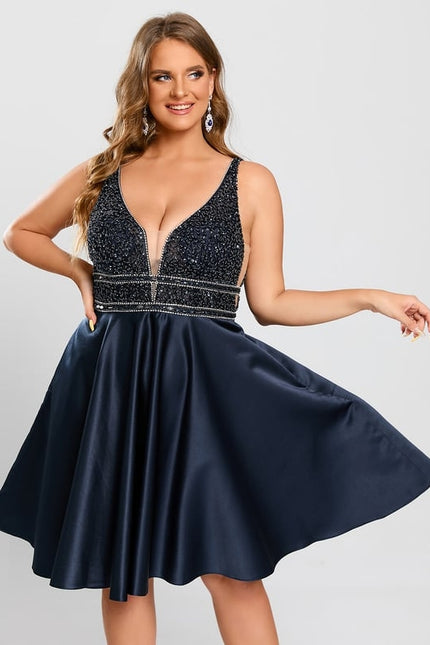 Robe Courte Satinée Marine Avec Perles - gallery 5