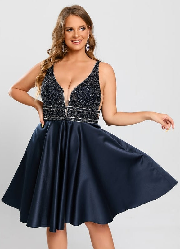 Robe Courte Satinée Marine Avec Perles - gallery 5