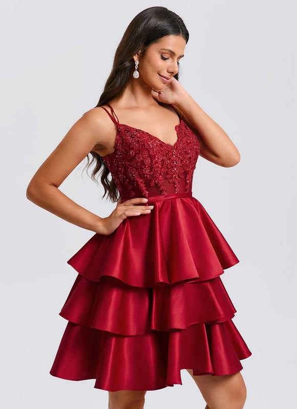 Robe Courte Satin Bordeaux À Volants - gallery 5
