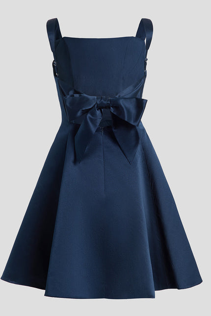 Robe Courte En Soie Chic - gallery 8
