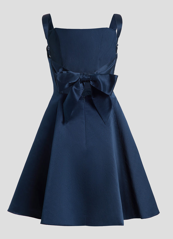 Robe Courte En Soie Chic - gallery 8