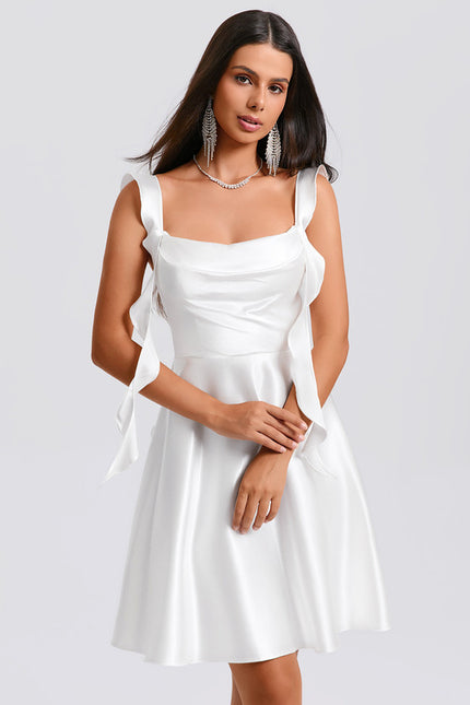 Robe Satin Blanche Courte