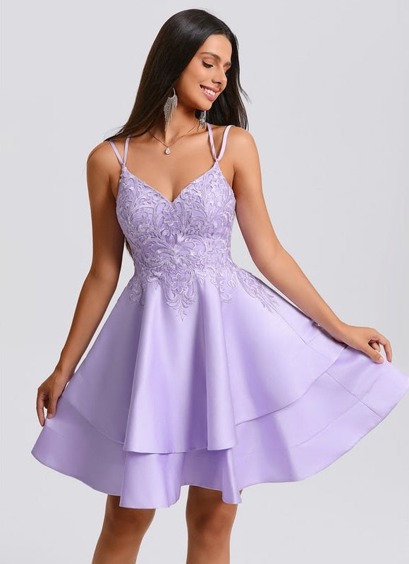 Robe Courte Lilas Élégante - gallery 1