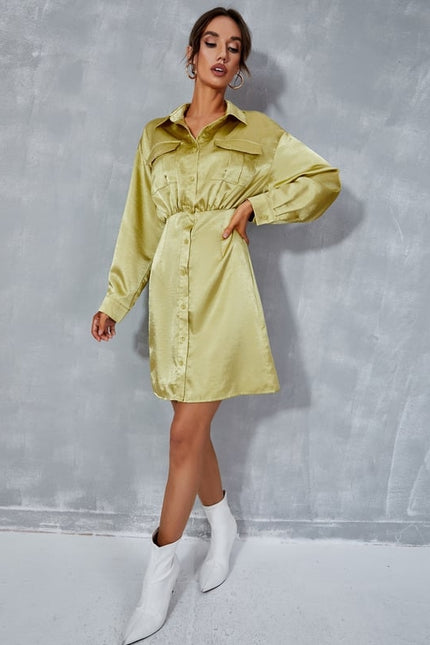 Robe Courte Satinée Verte - gallery 2
