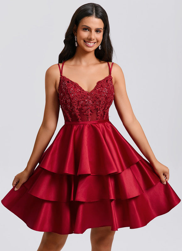 Robe Courte Satin Bordeaux À Volants