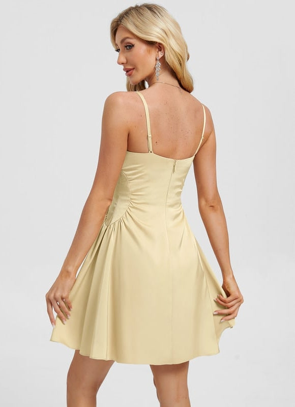 Robe Courte Satinée Jaune Pâle - gallery 1