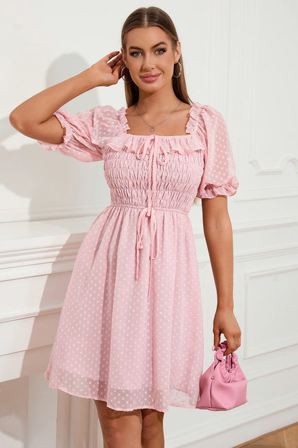 Robe Courte À Pois Délicate