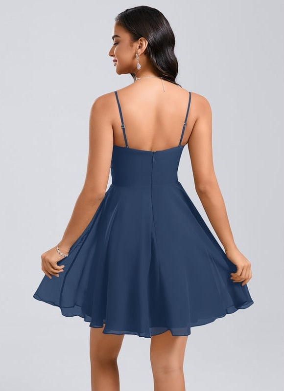 Robe Fluide Droite Courte - gallery 1