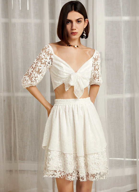 Robe Blanche Courte Broderie Anglaise