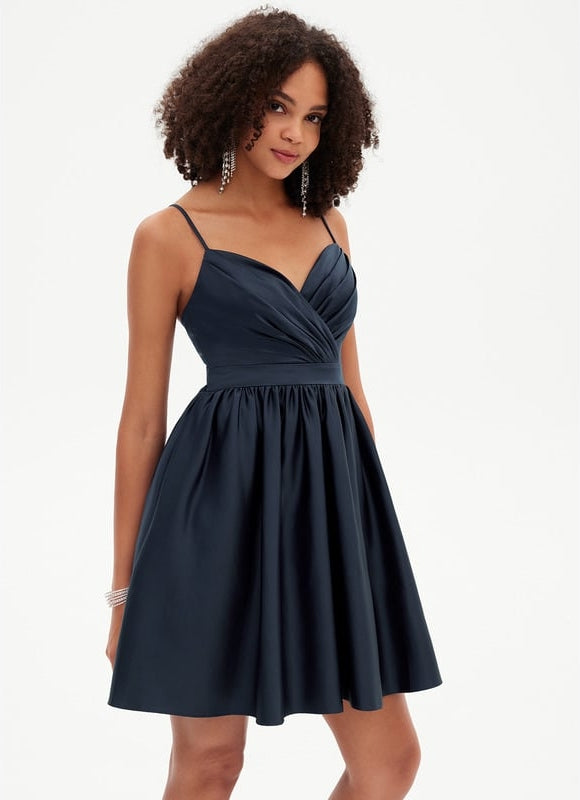 Robe Courte Satinée À Volants - gallery 6