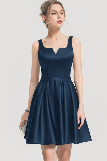 Robe Courte Satin Bleu Nuit