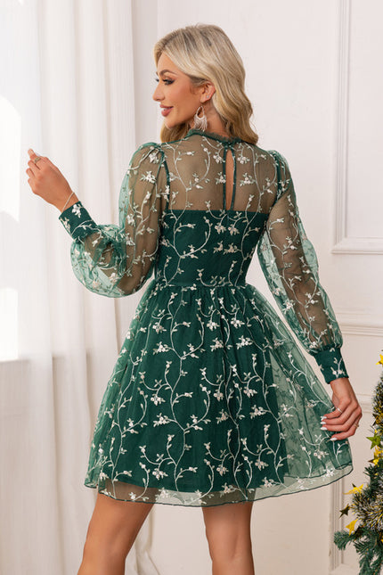 Robe Courte Avec Broderies Perforées - gallery 1