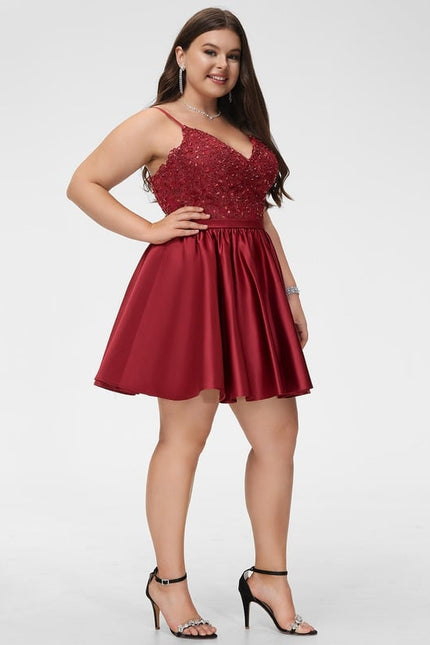 Robe Courte De Bal Satinée Bordeaux - gallery 6