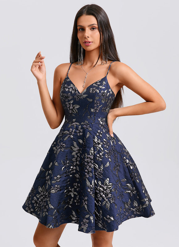 Robe Courte À Godets - gallery 2