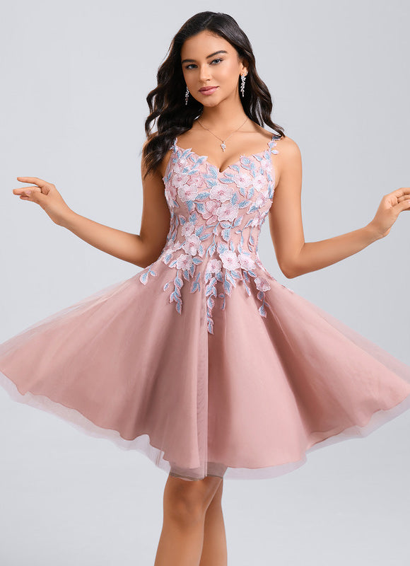 Robe Courte Rose Brodée - gallery 3