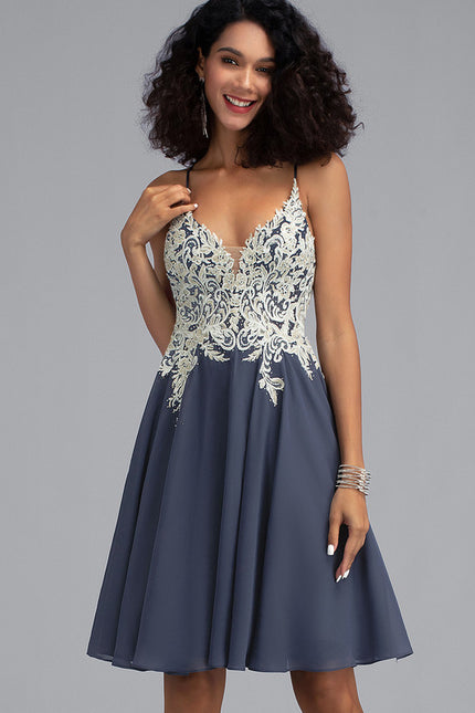 Robe Courte Évasée Brodée - gallery 1