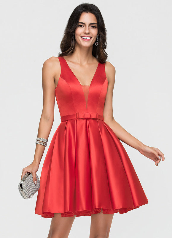 Robe Courte Col V