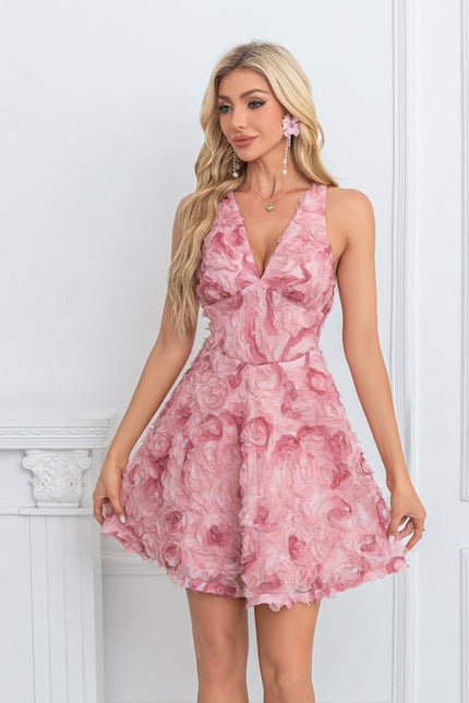 Robe Courte Décolleté V - gallery 1
