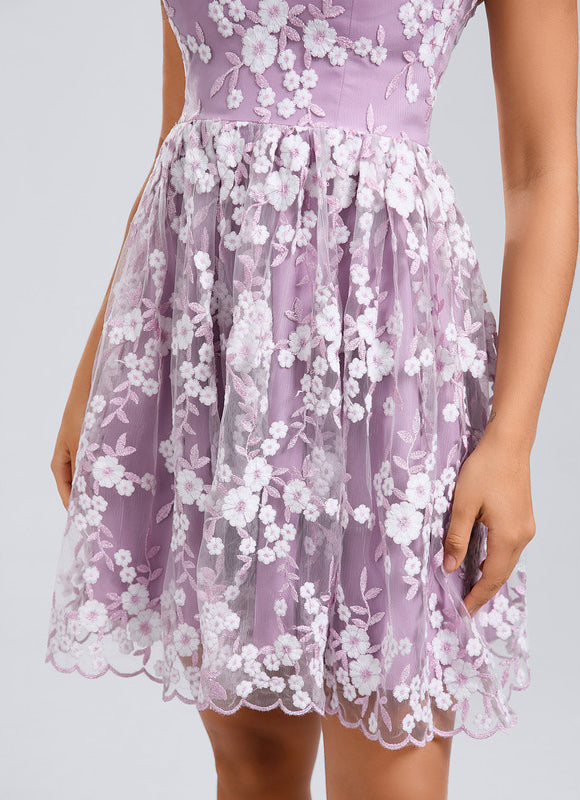 Robe Courte Broderie Anglaise - gallery 8
