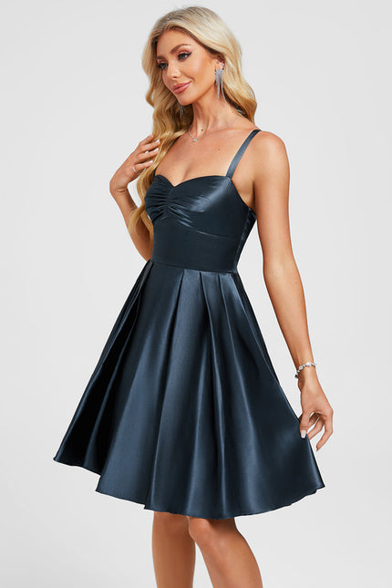 Robe Courte Décolleté Dos - gallery 4