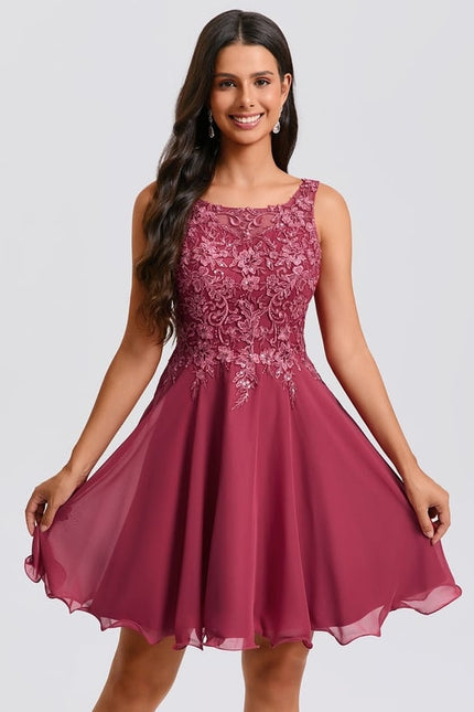 Robe Courte Bordeaux Évasée