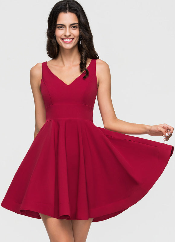 Robe Courte Rose Évasée