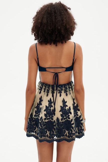 Robe Courte Tulle Brodée - gallery 3