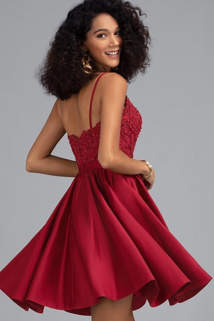 Robe Courte De Bal Satinée Bordeaux - gallery 3