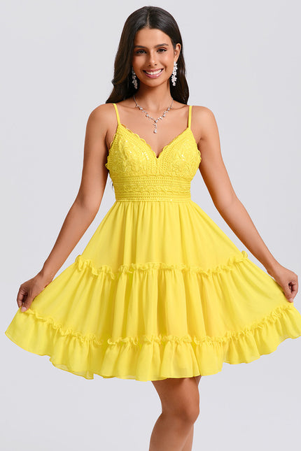 Robe Courte Jaune À Volants