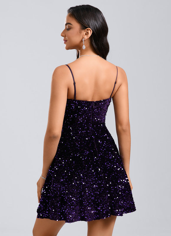 Robe Courte A Paillettes - gallery 5