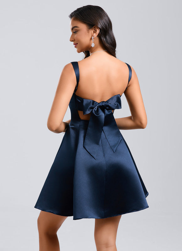 Robe Courte En Soie Chic - gallery 6