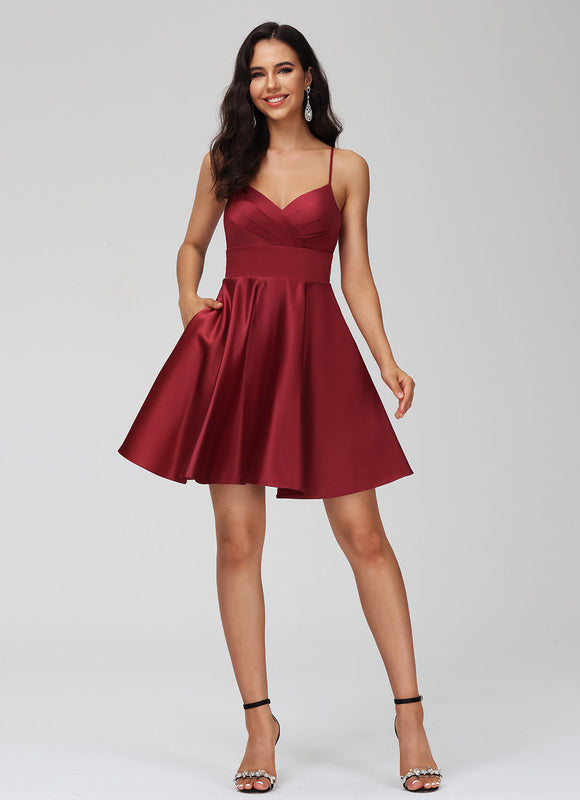 Robe Courte Satinée À Volants - gallery 2