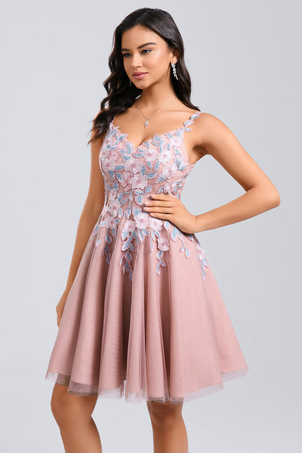 Robe Courte Rose Brodée - gallery 8