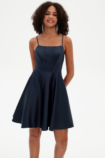 Robe Courte Rose Délicate