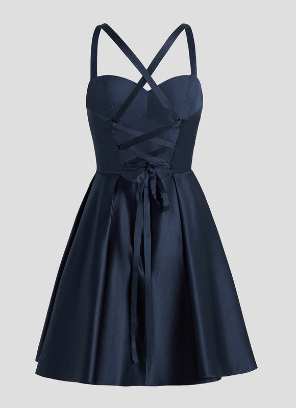 Robe Courte Satinée Évasée - gallery 9